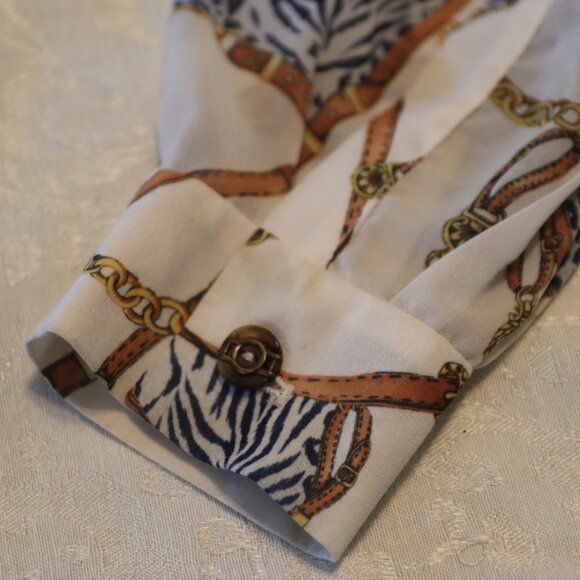 St John Sport Sheer Med Button Down Mob Wife Retro Glam Rock Equestrian - Picture 8 of 12